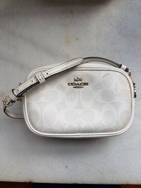 Coach Mini Jamie Crossbody